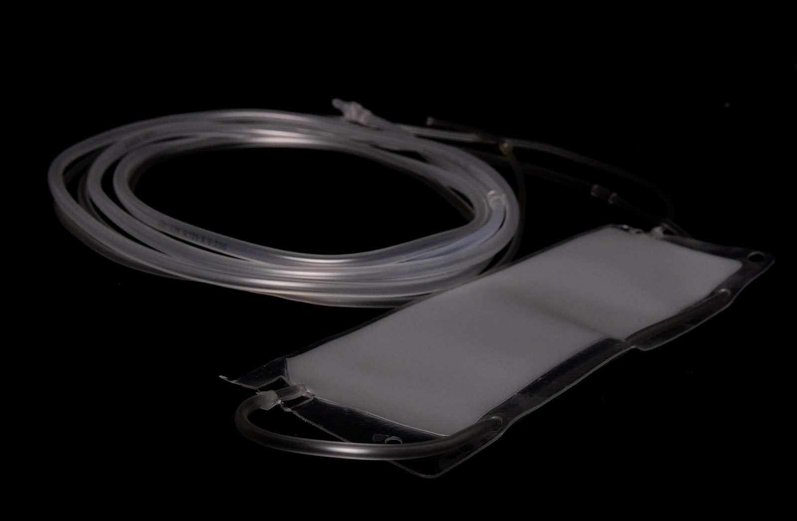 Celltrio media transfer tubing and bag